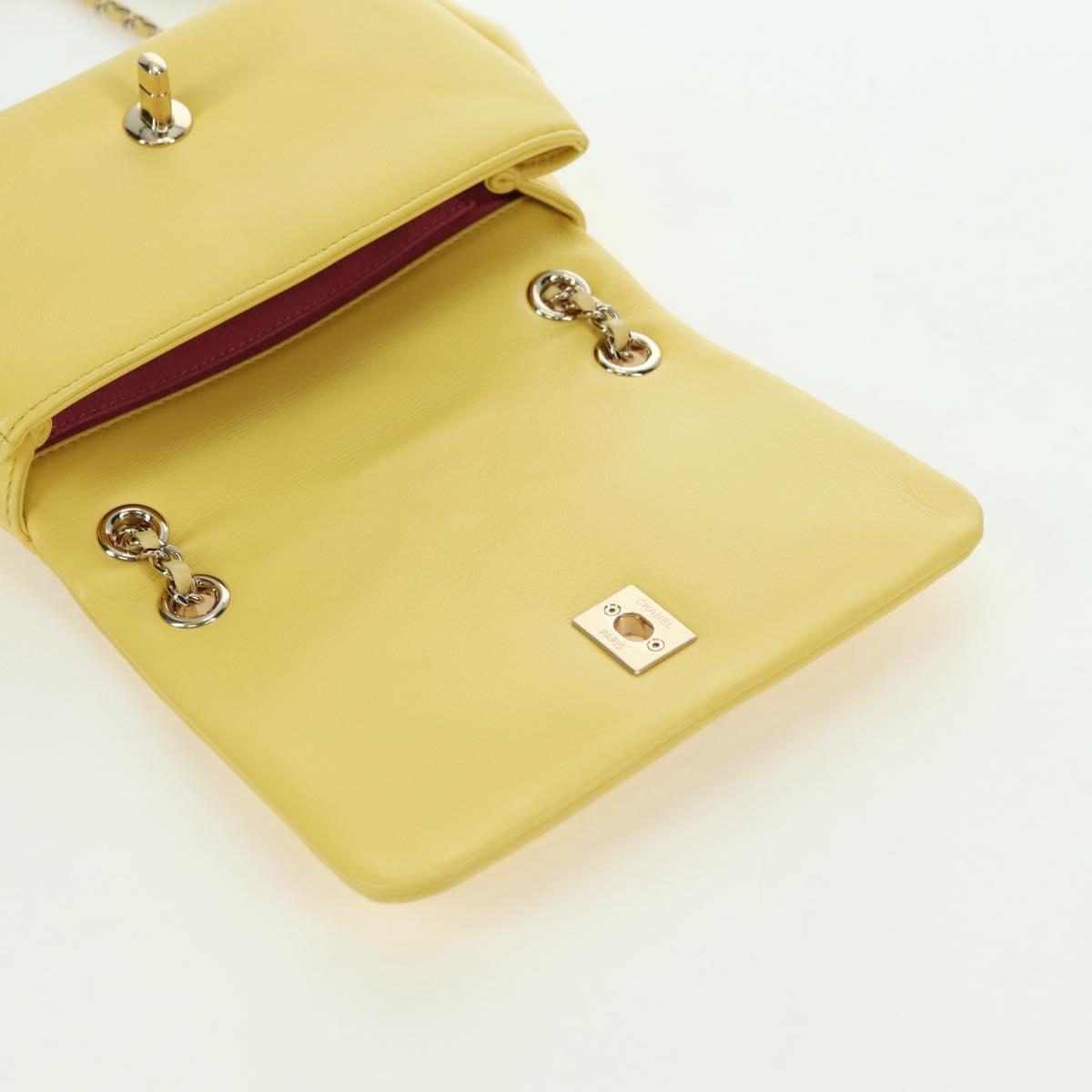 CHANEL Matelasse Chain Shoulder Bag Lamb Skin Yellow Gold CC Auth 179803SAV