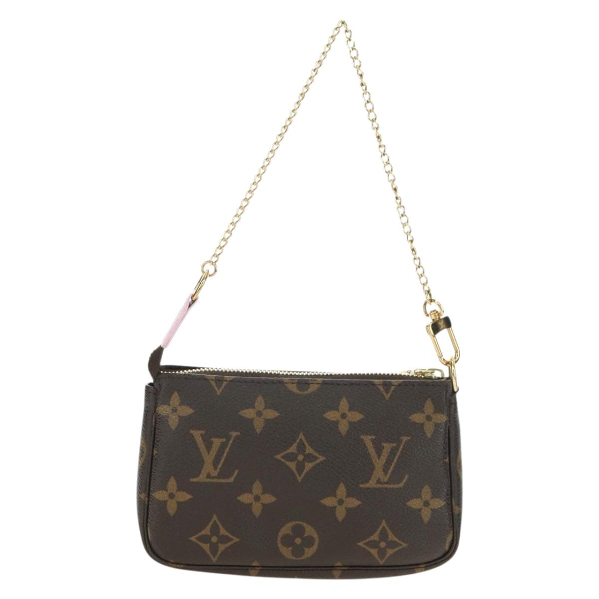 LOUIS VUITTON Monogram Mini Pochette Accessoires Pouch M62141 LV Auth 179815M