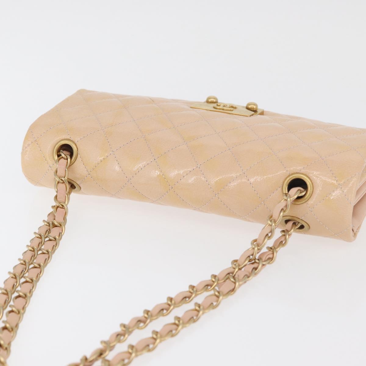 CHANEL Matelasse Chain Shoulder Bag Patent leather Beige Gold CC Auth 179868A