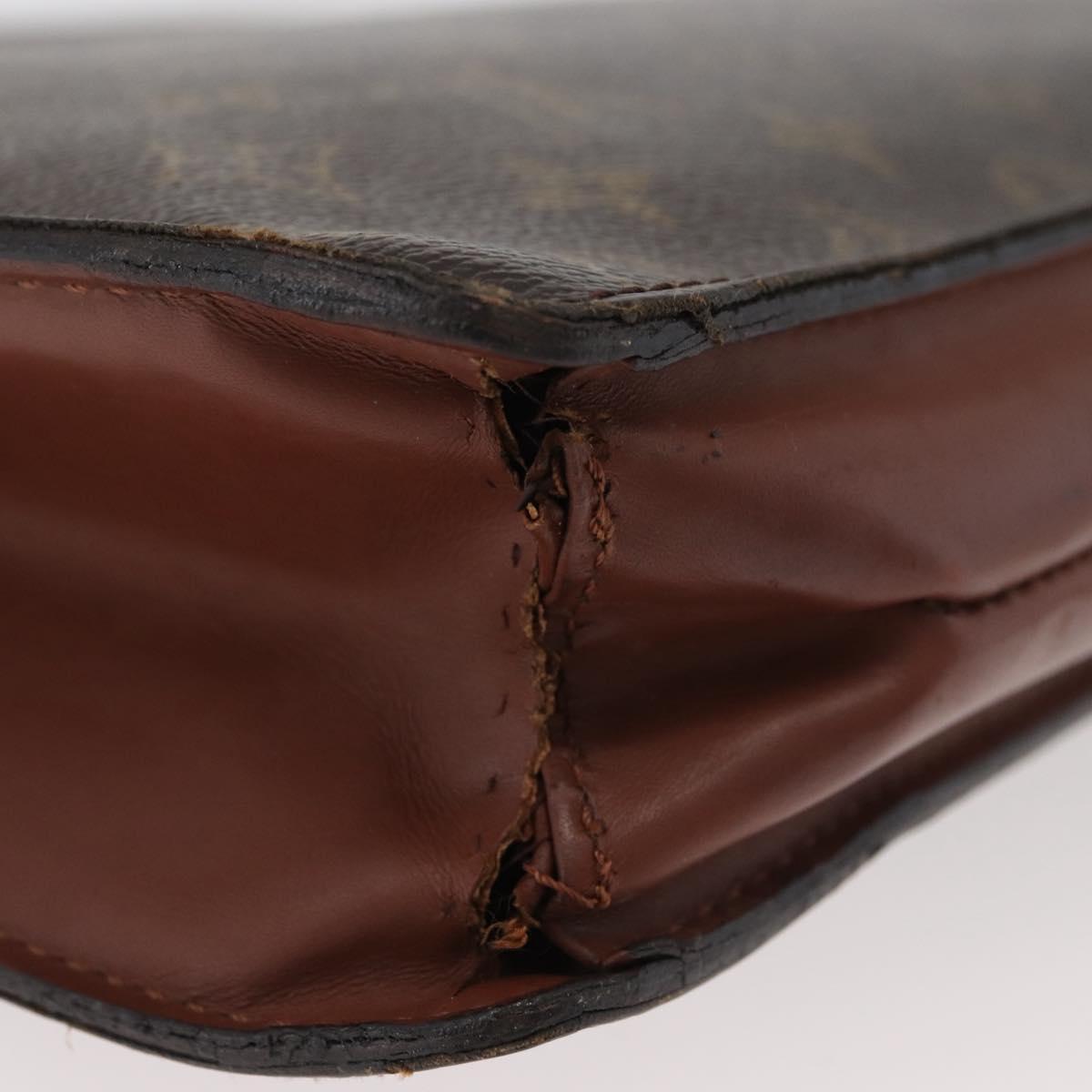 LOUIS VUITTON Monogram Porte Documents Bandouliere Bag M53338 LV Auth 179942