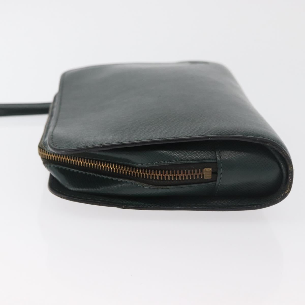LOUIS VUITTON Taiga Baikal Clutch Bag Epicea M30184 LV Auth 179963