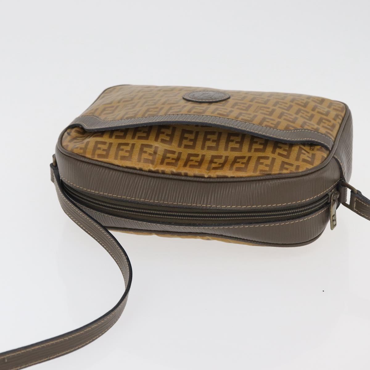 FENDI Zucchino Canvas Shoulder Bag Beige Auth 180015