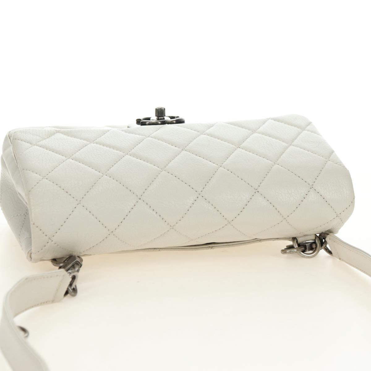 CHANEL Matelasse Chain Shoulder Bag Calf Skin 2way Ivory Silver CC Auth 180288SAV