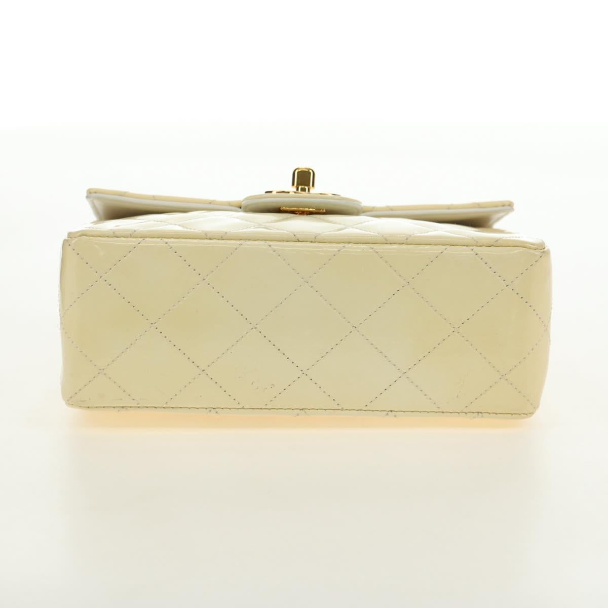CHANEL Mini Matelasse 17 Chain Bag Patent leather Ivory Gold CC Auth 180353V