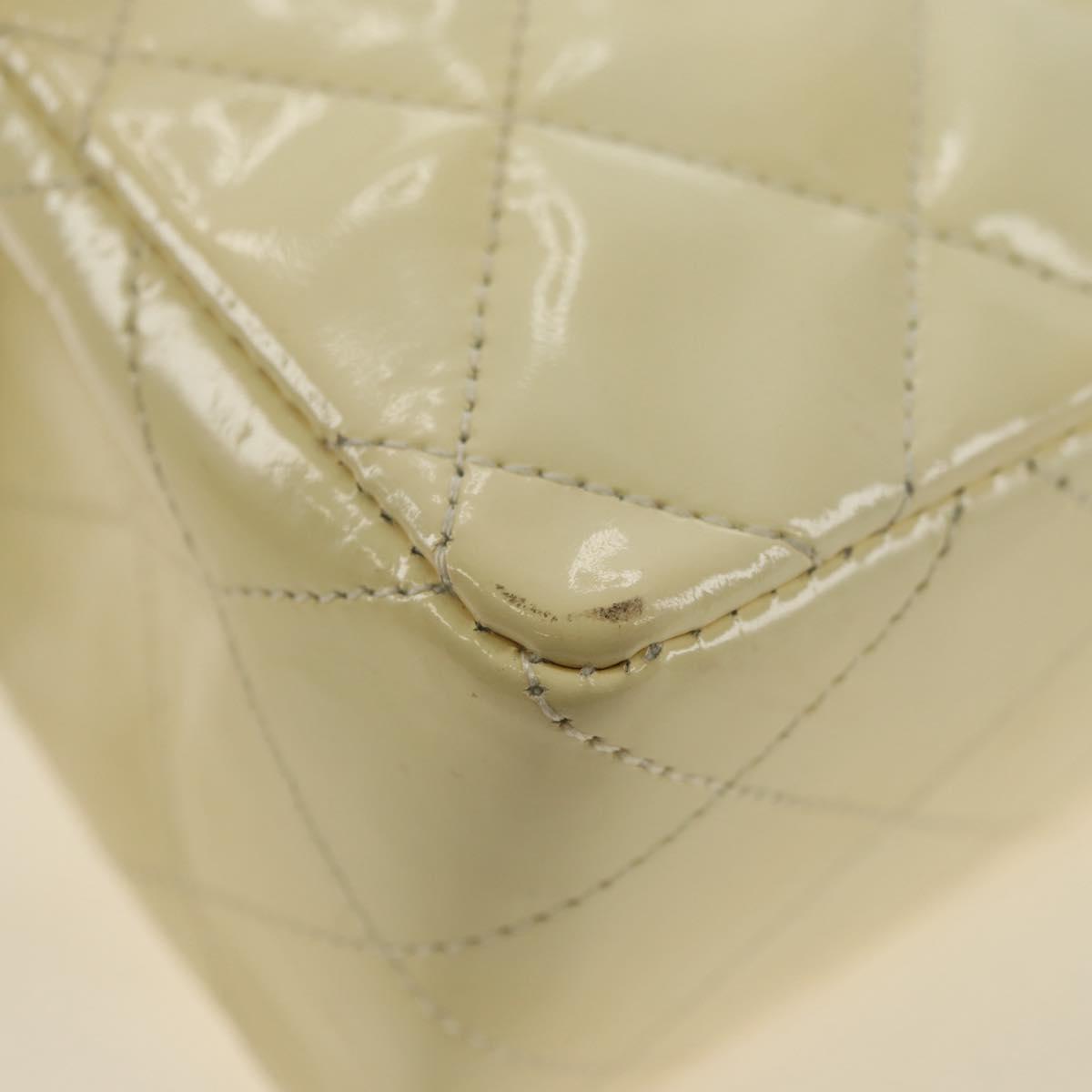 CHANEL Mini Matelasse 17 Chain Bag Patent leather Ivory Gold CC Auth 180353V