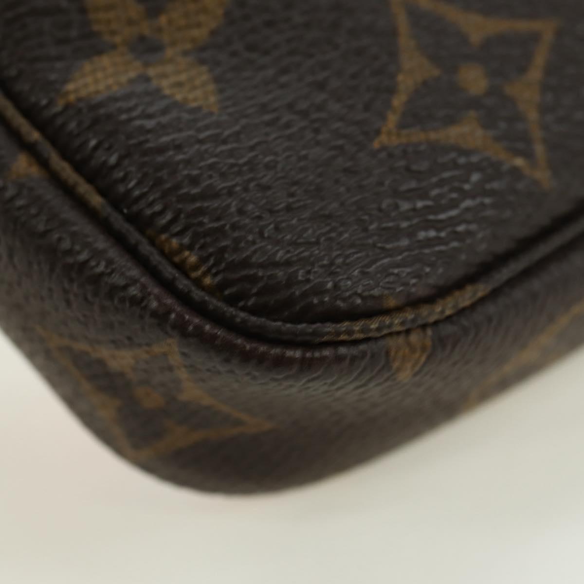 LOUIS VUITTON Monogram Mini Pochette Accessoires Pouch N41667 LV Auth 180386M