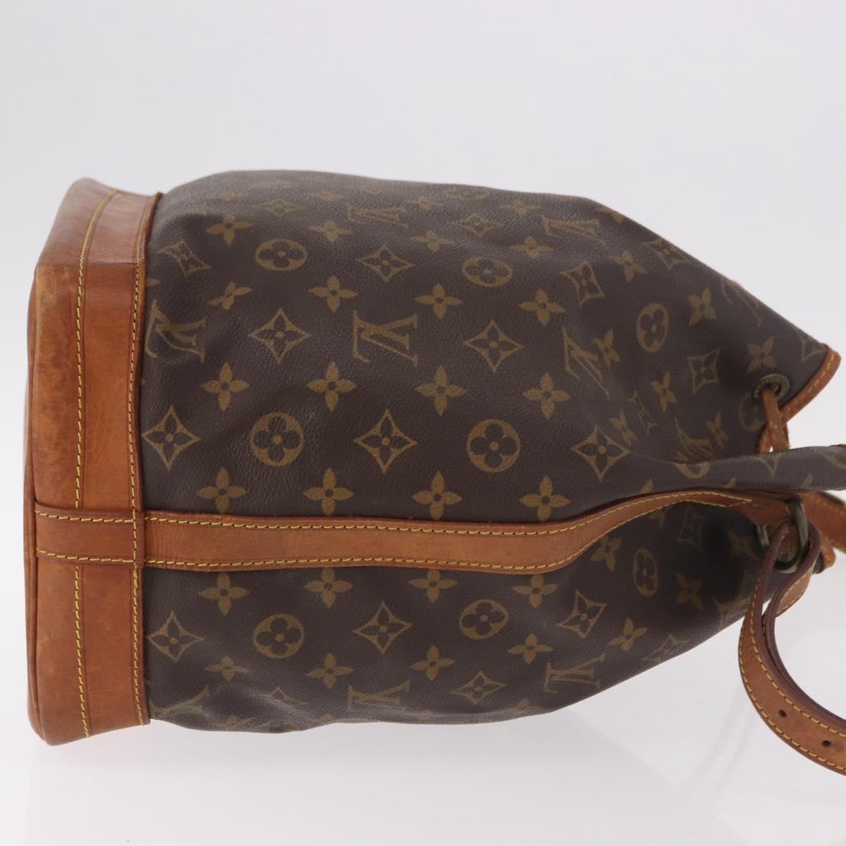 LOUIS VUITTON Monogram Noe Shoulder Bag M42224 LV Auth 180416