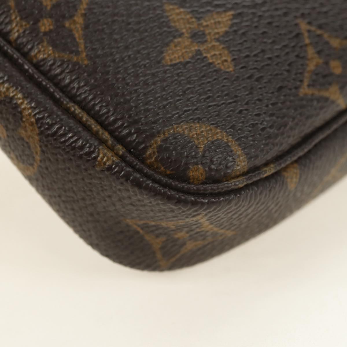 LOUIS VUITTON Monogram Mini Pochette Accessoires Pouch N41667 LV Auth 180474V