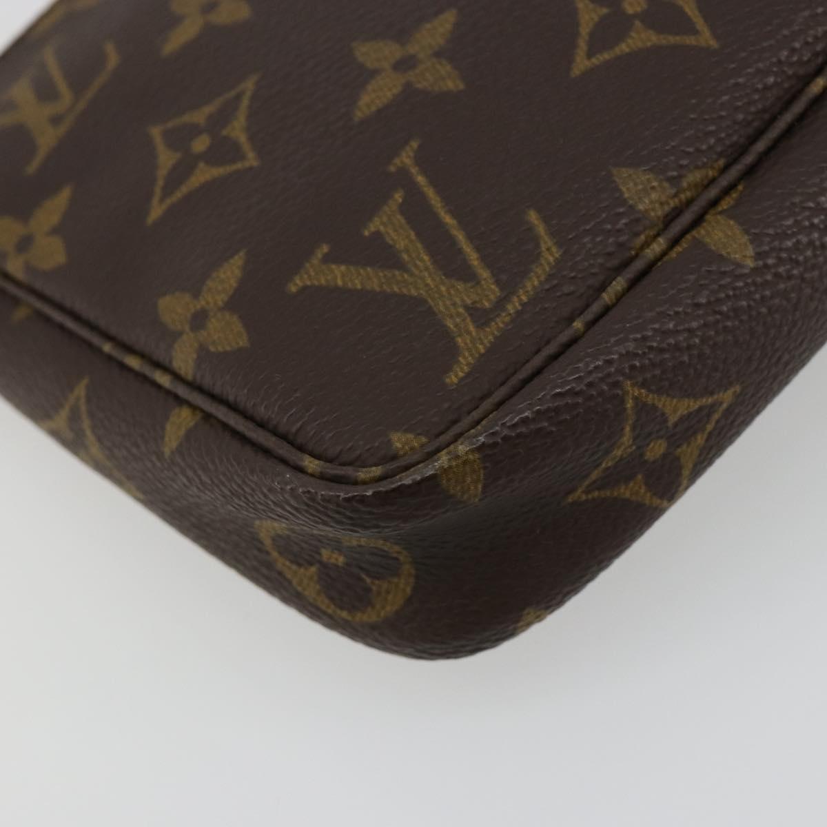 LOUIS VUITTON Monogram Pochette Accessoires Pouch M51980 LV Auth 180530V