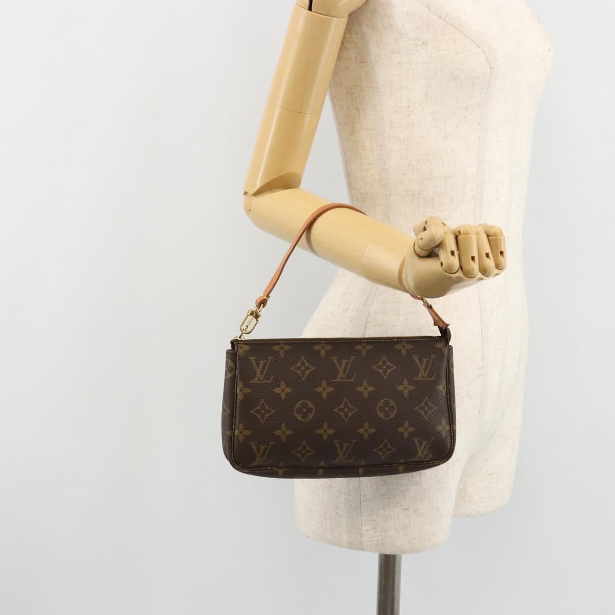LOUIS VUITTON Monogram Pochette Accessoires Pouch M51980 LV Auth 180530V
