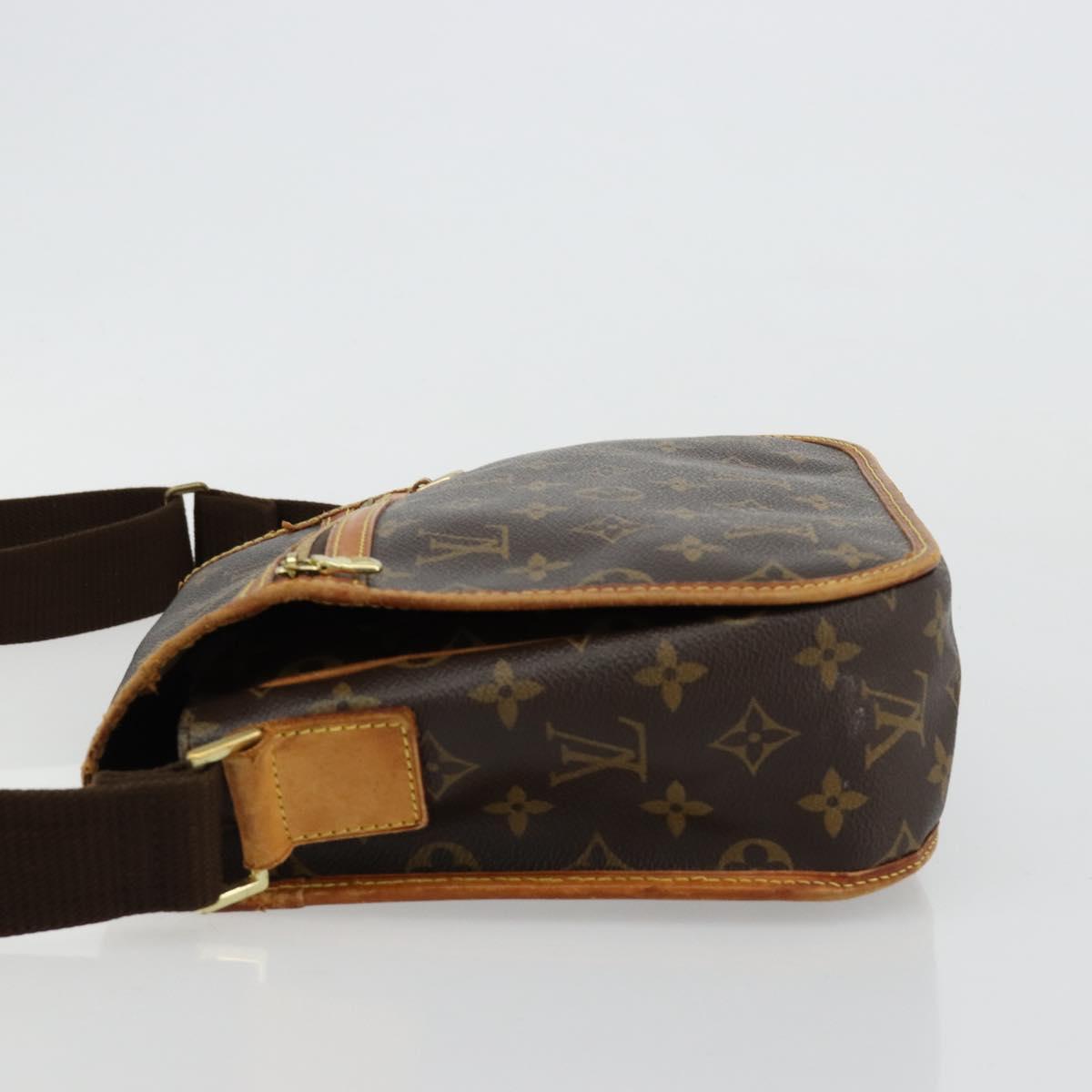 LOUIS VUITTON Monogram Messenger Bosphore PM Shoulder Bag M40106 LV Auth 180711