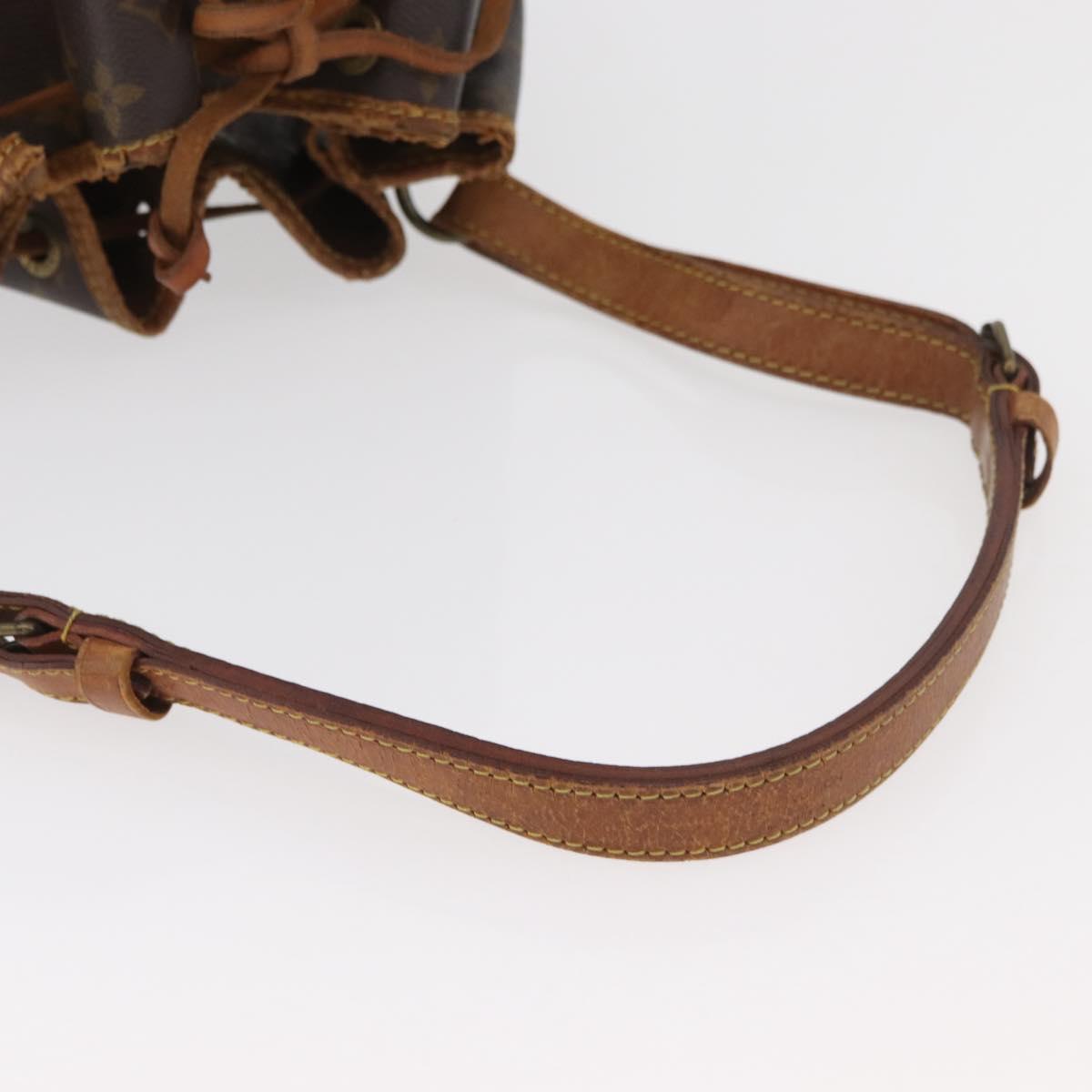 LOUIS VUITTON Monogram Petit Noe Shoulder Bag M42226 LV Auth 180742
