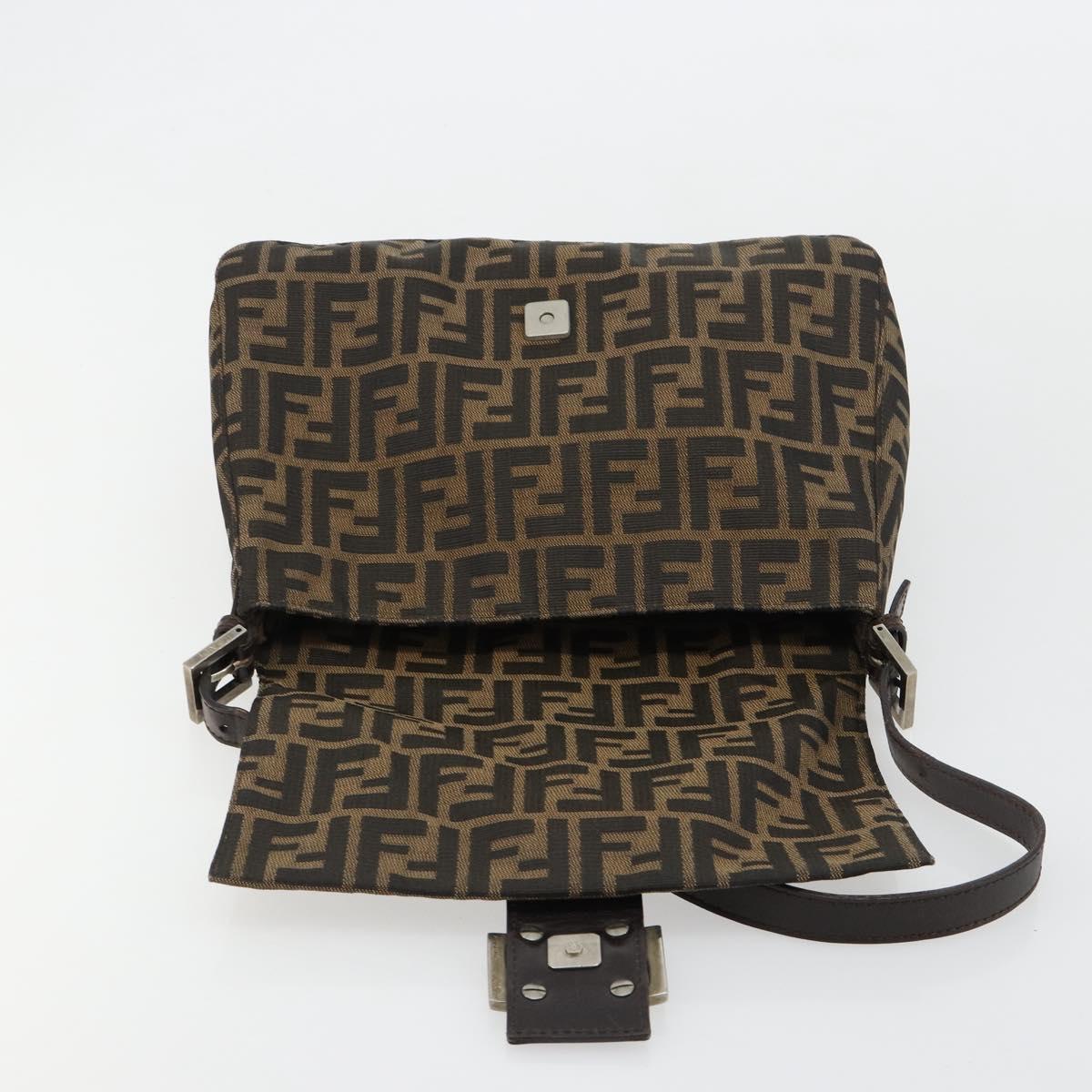FENDI Zucca Canvas Mamma Baguette Shoulder Bag Brown Black Auth 180861A