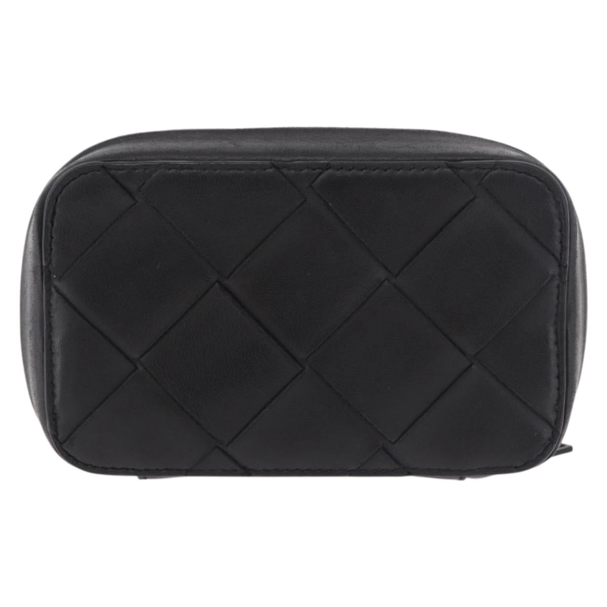 BOTTEGA VENETA MAXI INTRECCIATO Pouch Leather Black Auth 180883A
