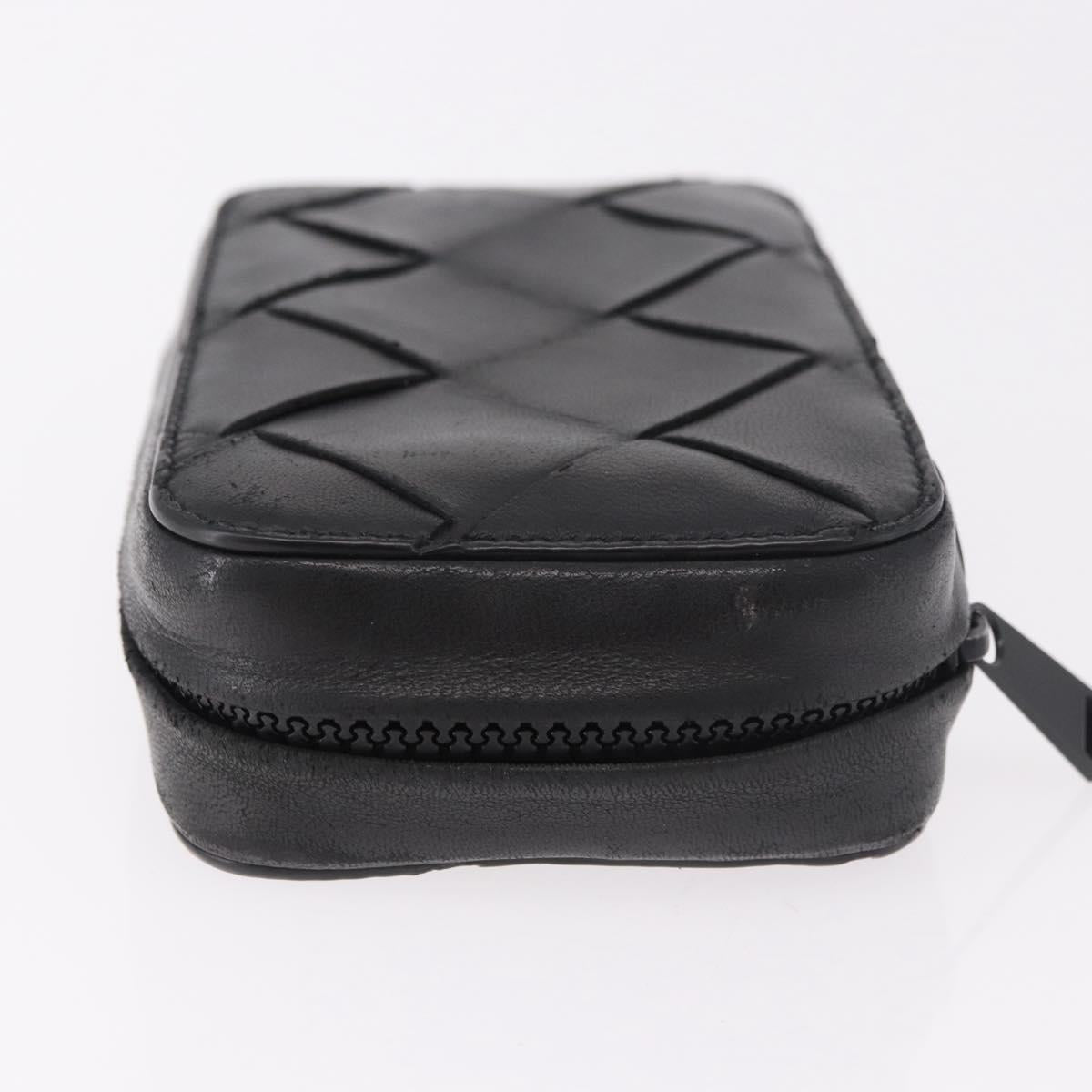 BOTTEGA VENETA MAXI INTRECCIATO Pouch Leather Black Auth 180883A