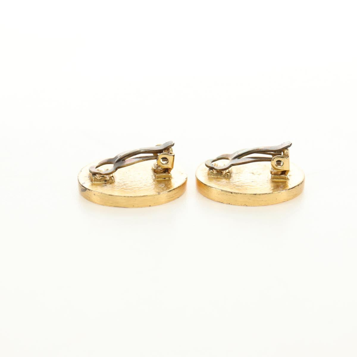 CHANEL Earring metal Gold Tone CC Auth 180939M