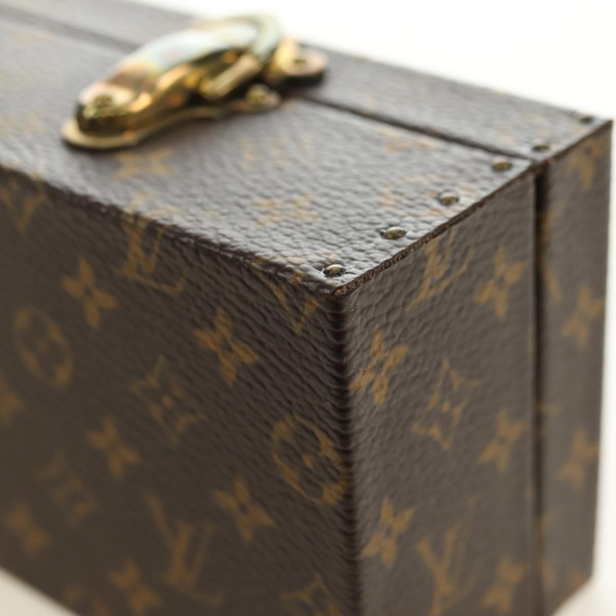 LOUIS VUITTON Monogram Jewelry case Jewelry Box LV Auth 181142SAV