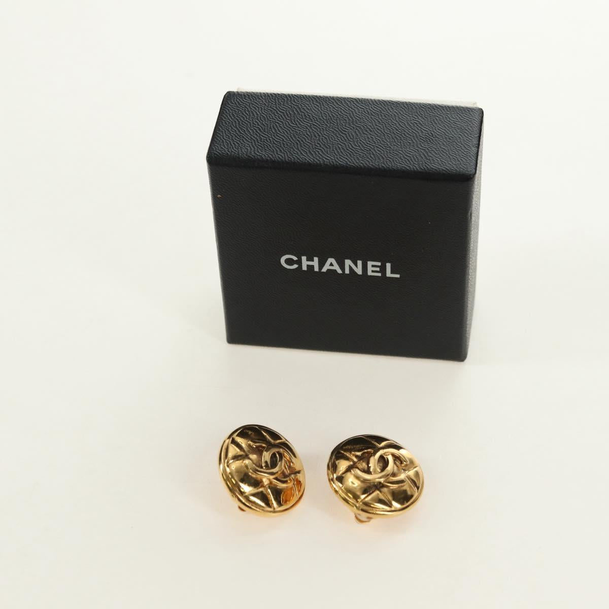 CHANEL COCO Mark Earring metal Gold Tone CC Auth 181301V