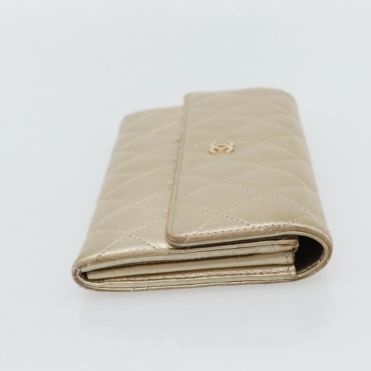 CHANEL Matelasse Long Wallet Lamb Skin Champagne Gold CC Auth 181461A