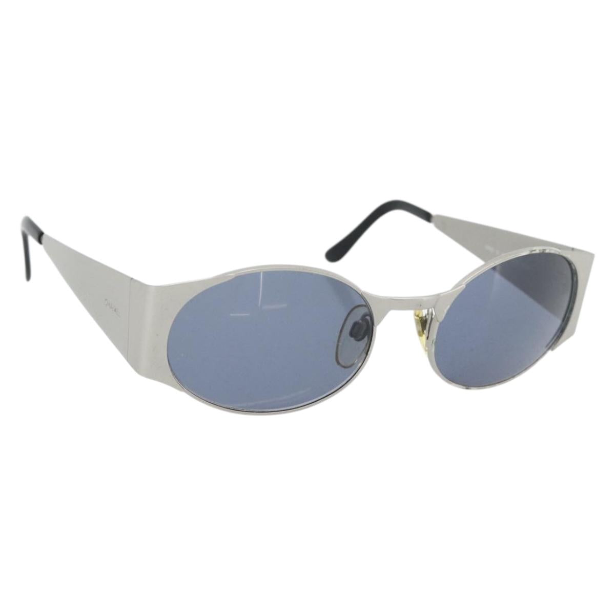 CHANEL Sunglasses metal Silver CC Auth 181482