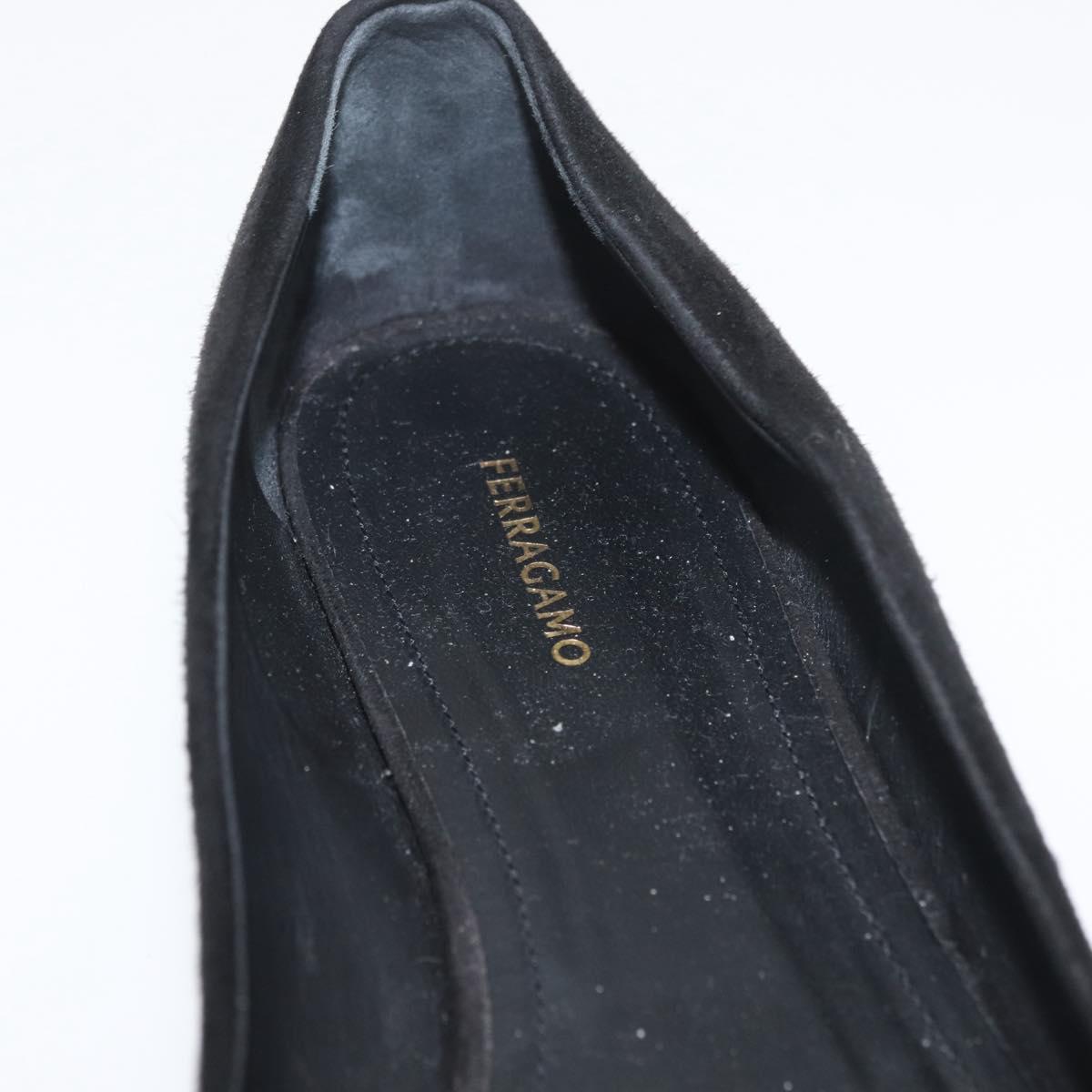 Salvatore Ferragamo Pumps Suede Black Gold Auth 181587A