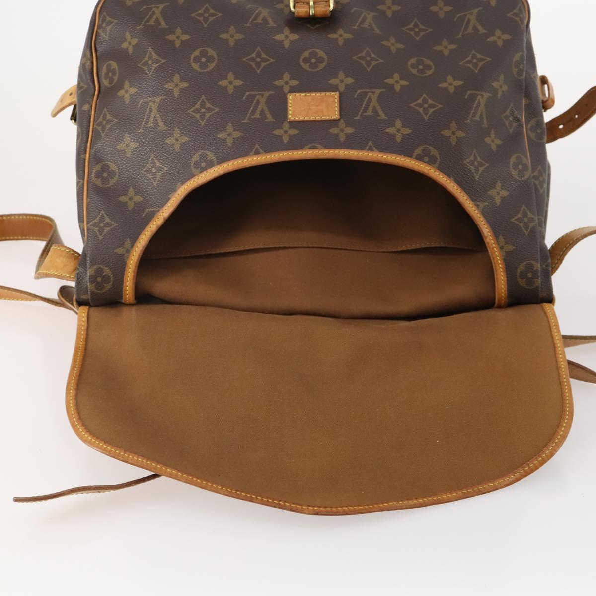 LOUIS VUITTON Monogram Saumur 35 Shoulder Bag M42254 LV Auth 181650
