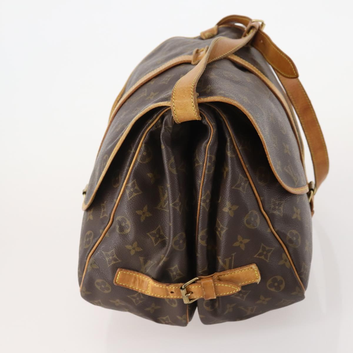 LOUIS VUITTON Monogram Saumur 35 Shoulder Bag M42254 LV Auth 181650