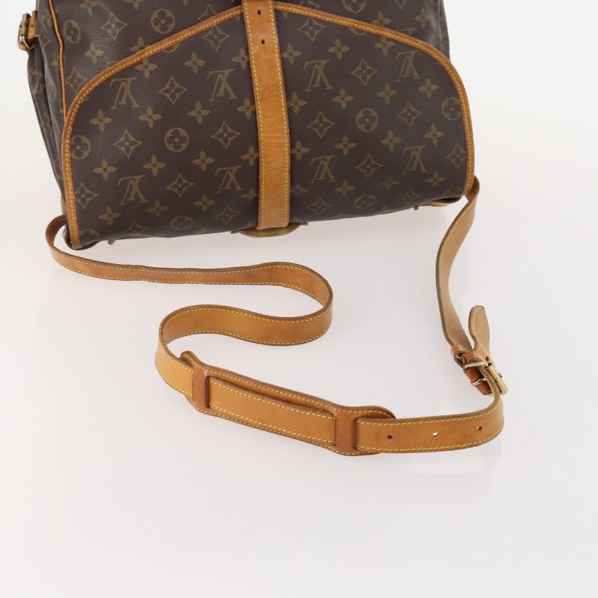 LOUIS VUITTON Monogram Saumur 35 Shoulder Bag M42254 LV Auth 181650