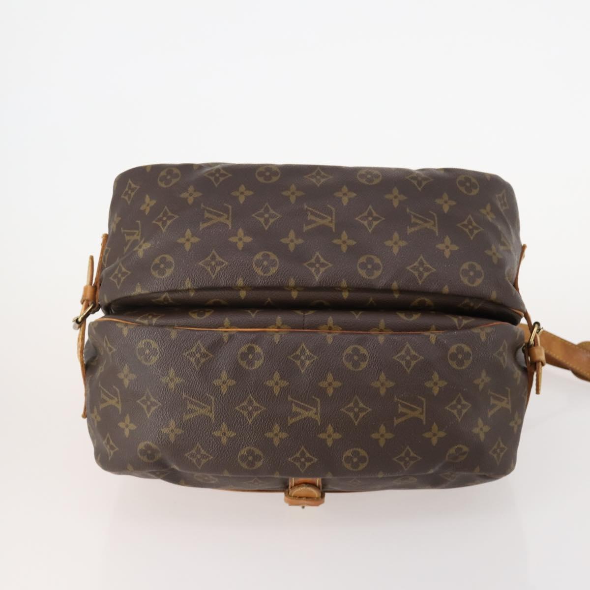 LOUIS VUITTON Monogram Saumur 35 Shoulder Bag M42254 LV Auth 181650