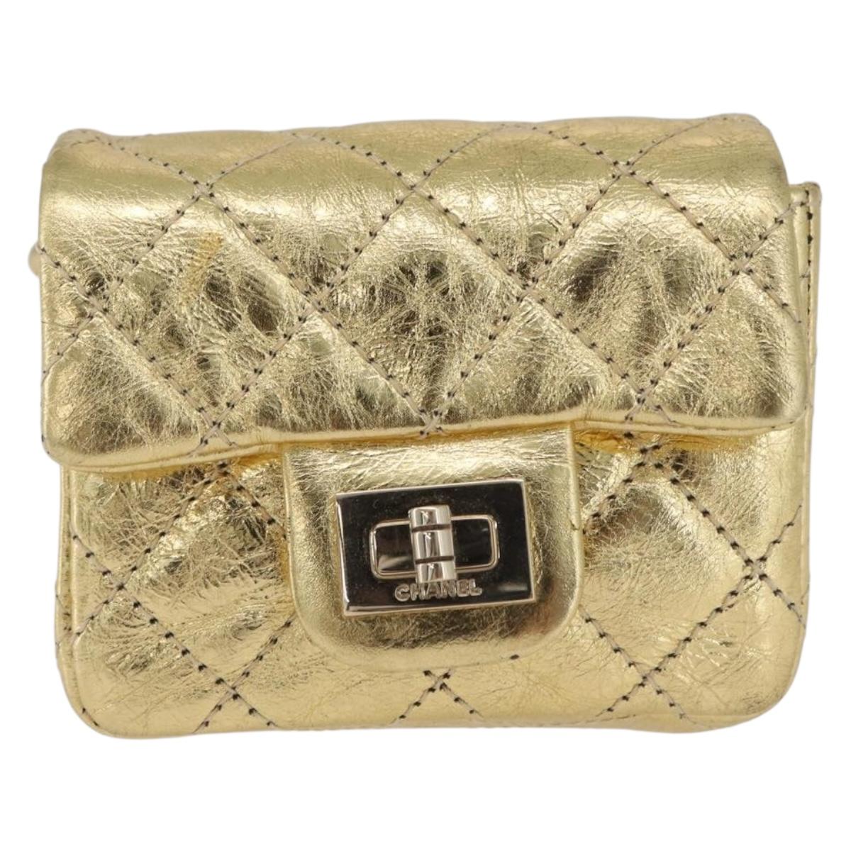 CHANEL Matelasse 2.55 Pouch Leather Gold CC Auth 181679SM