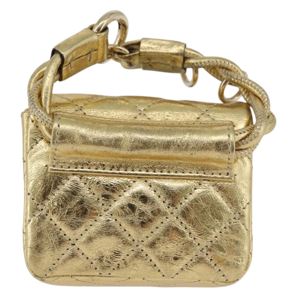 CHANEL Matelasse 2.55 Pouch Leather Gold CC Auth 181679SM
