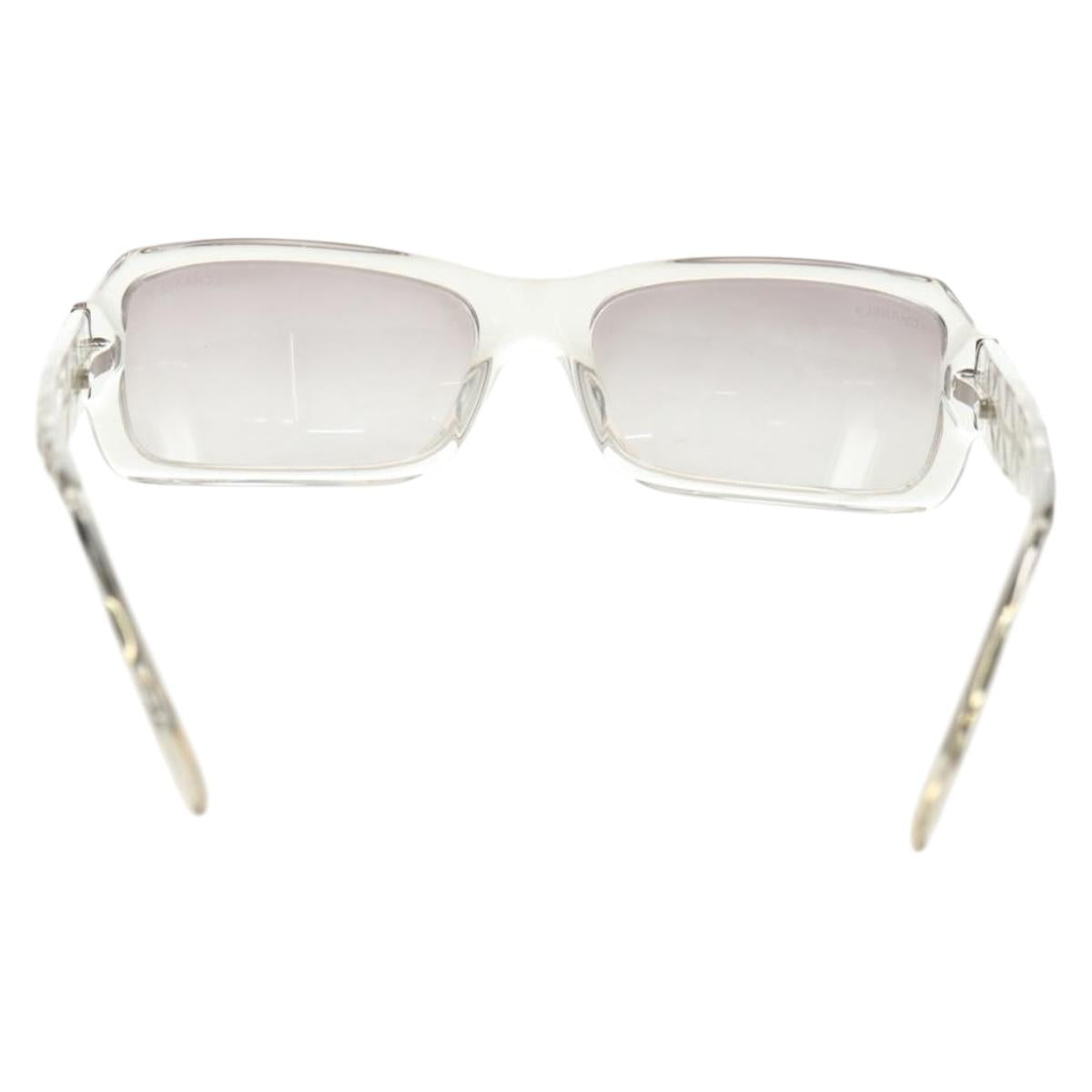CHANEL COCO Mark Sunglasses plastic Clear CC Auth 181748M