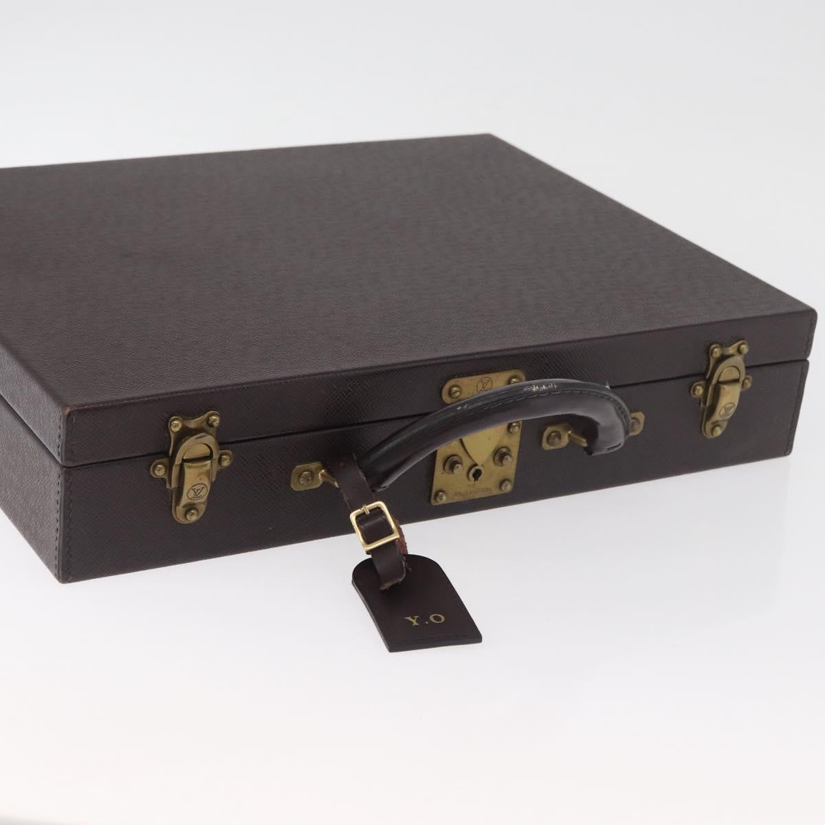 LOUIS VUITTON Taiga President Briefcase Acajou M30006 LV Auth 181846
