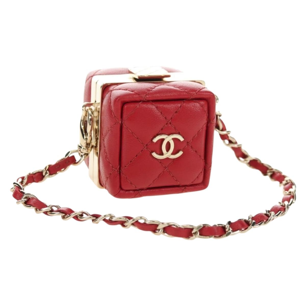 CHANEL Matelasse Bag Charm Lamb Skin Red Gold CC Auth 181875SAM