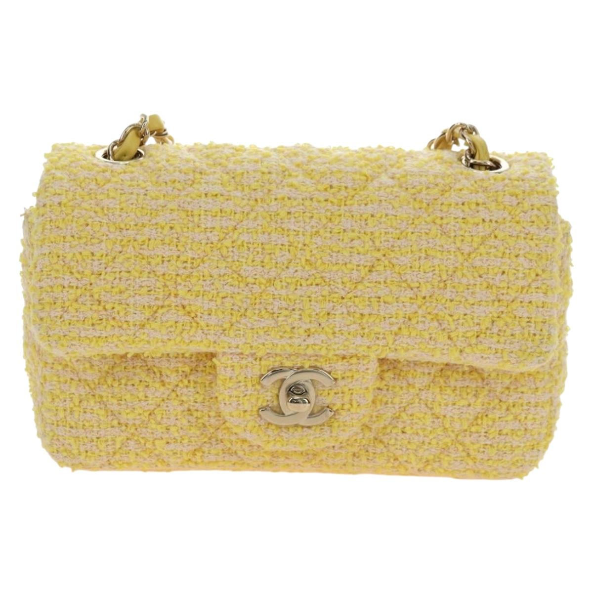 CHANEL Matelasse Chain Shoulder Bag Wool Tweed Yellow Gold CC Auth 181926SM