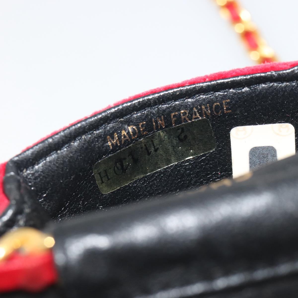 CHANEL Matelasse Chain Shoulder Bag Velor Red Gold CC Auth 181928