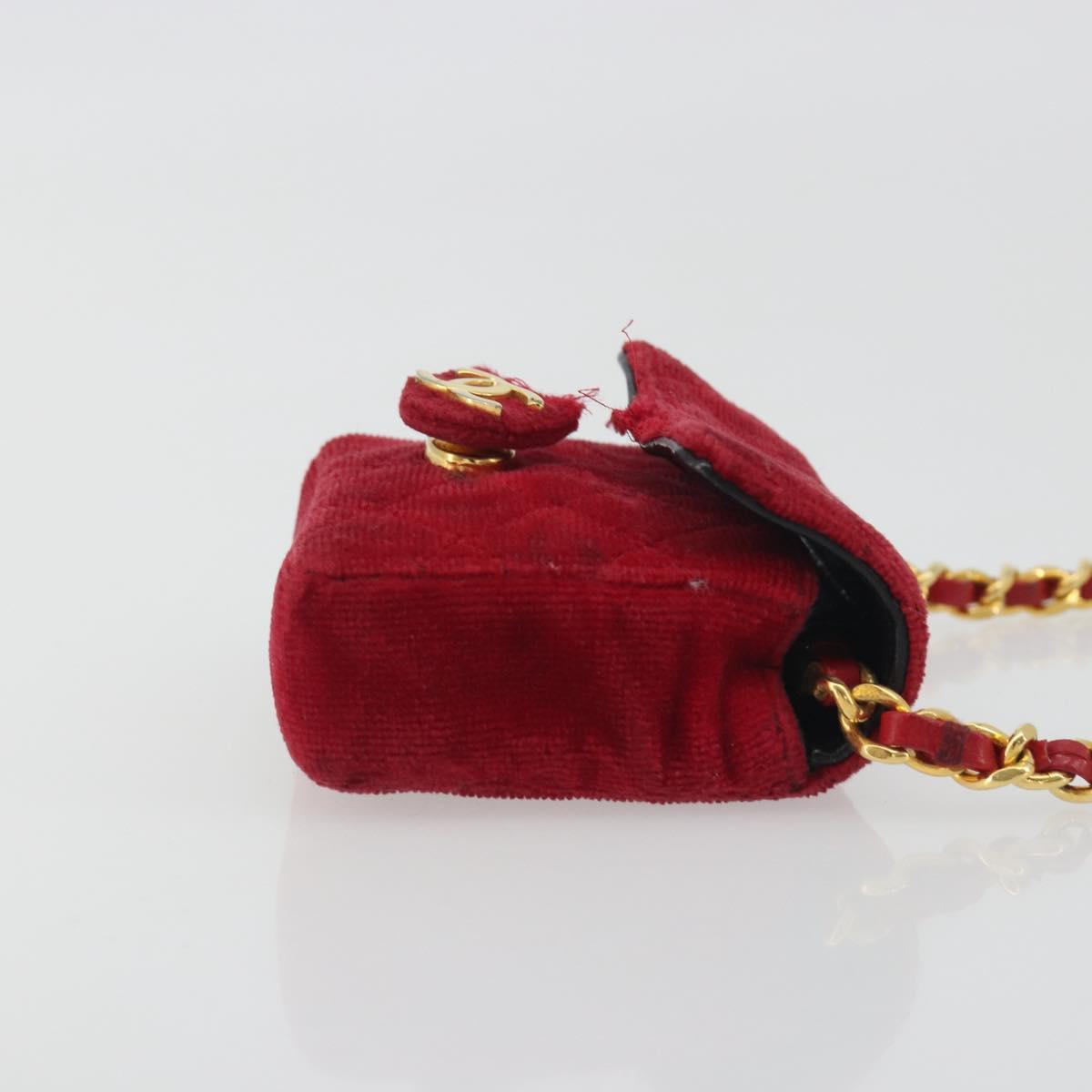 CHANEL Matelasse Chain Shoulder Bag Velor Red Gold CC Auth 181928