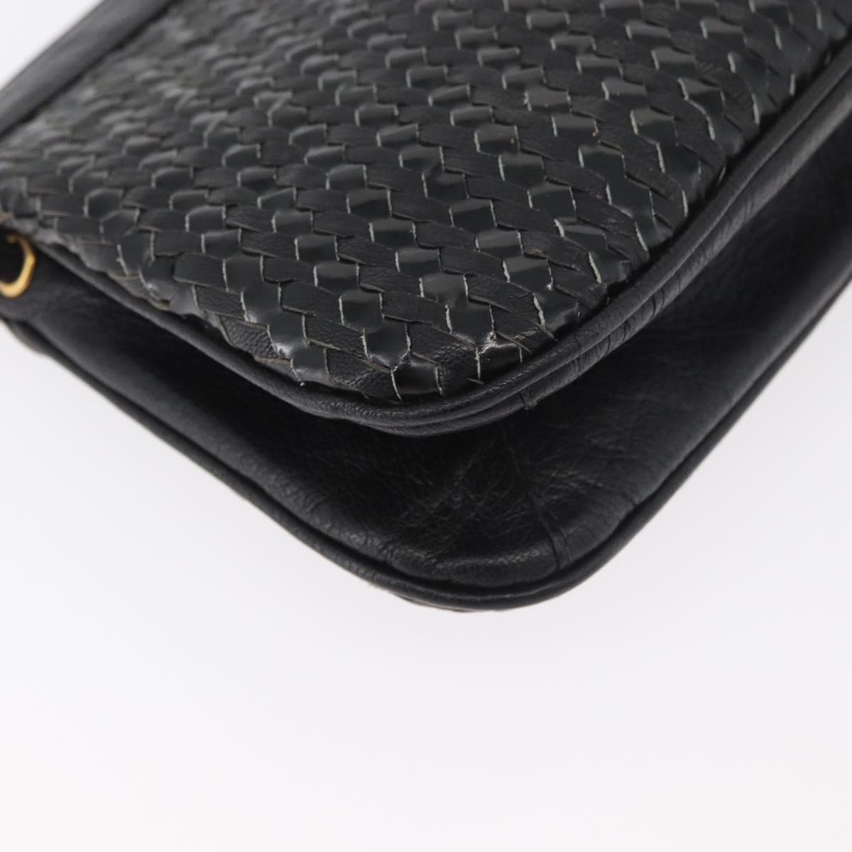 FENDI Shoulder Bag Leather Black Gold Auth 182453