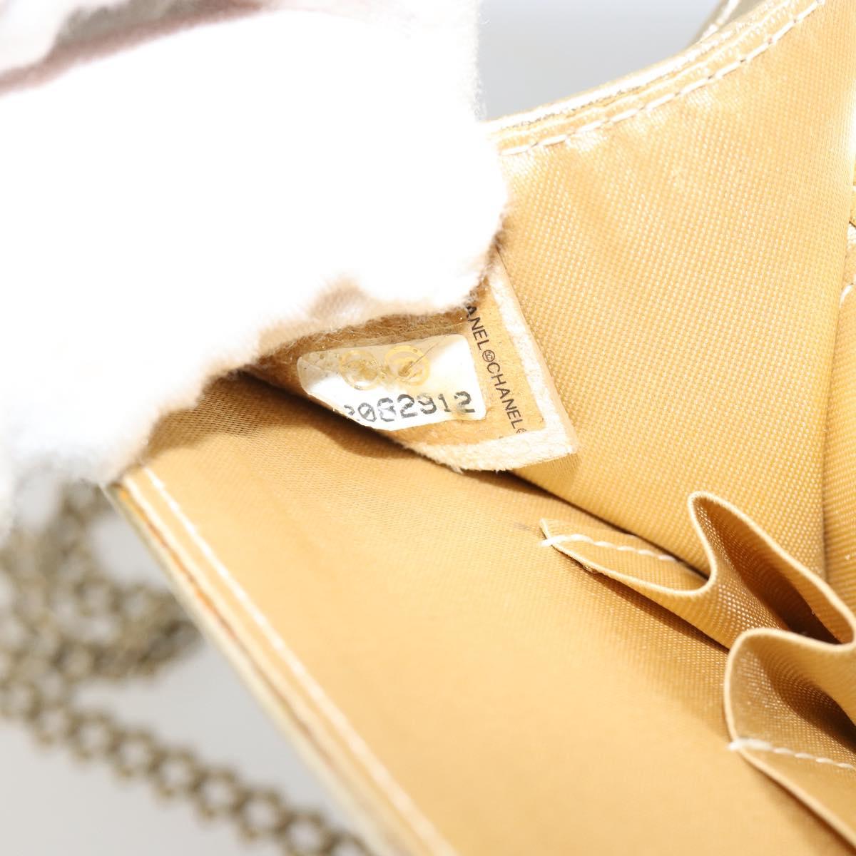 CHANEL Chain Shoulder Bag Lamb Skin Gold CC Auth 182577A