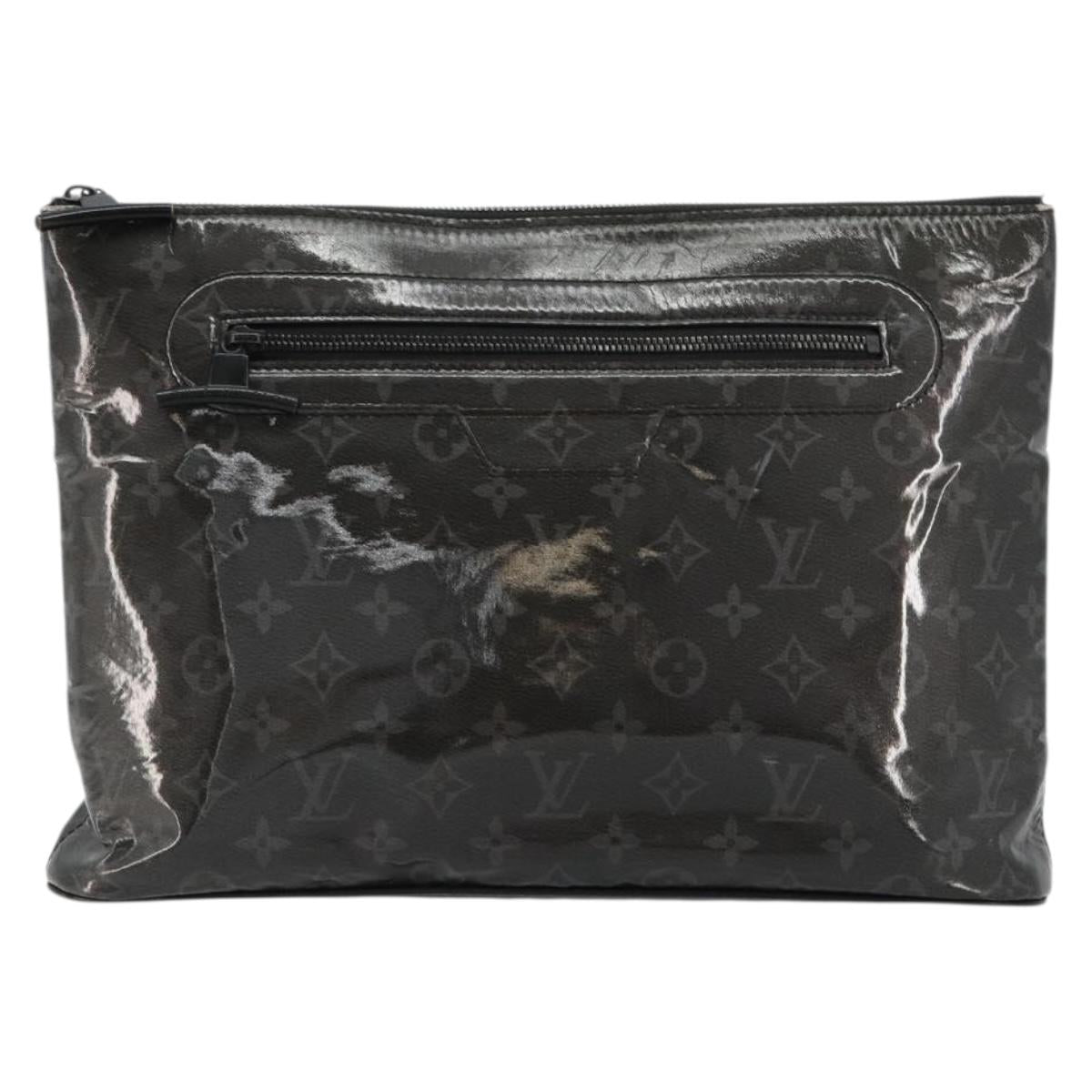 LOUIS VUITTON Monogram Eclipse Glaze Pochette Cosmos Black M63373 Auth 182580