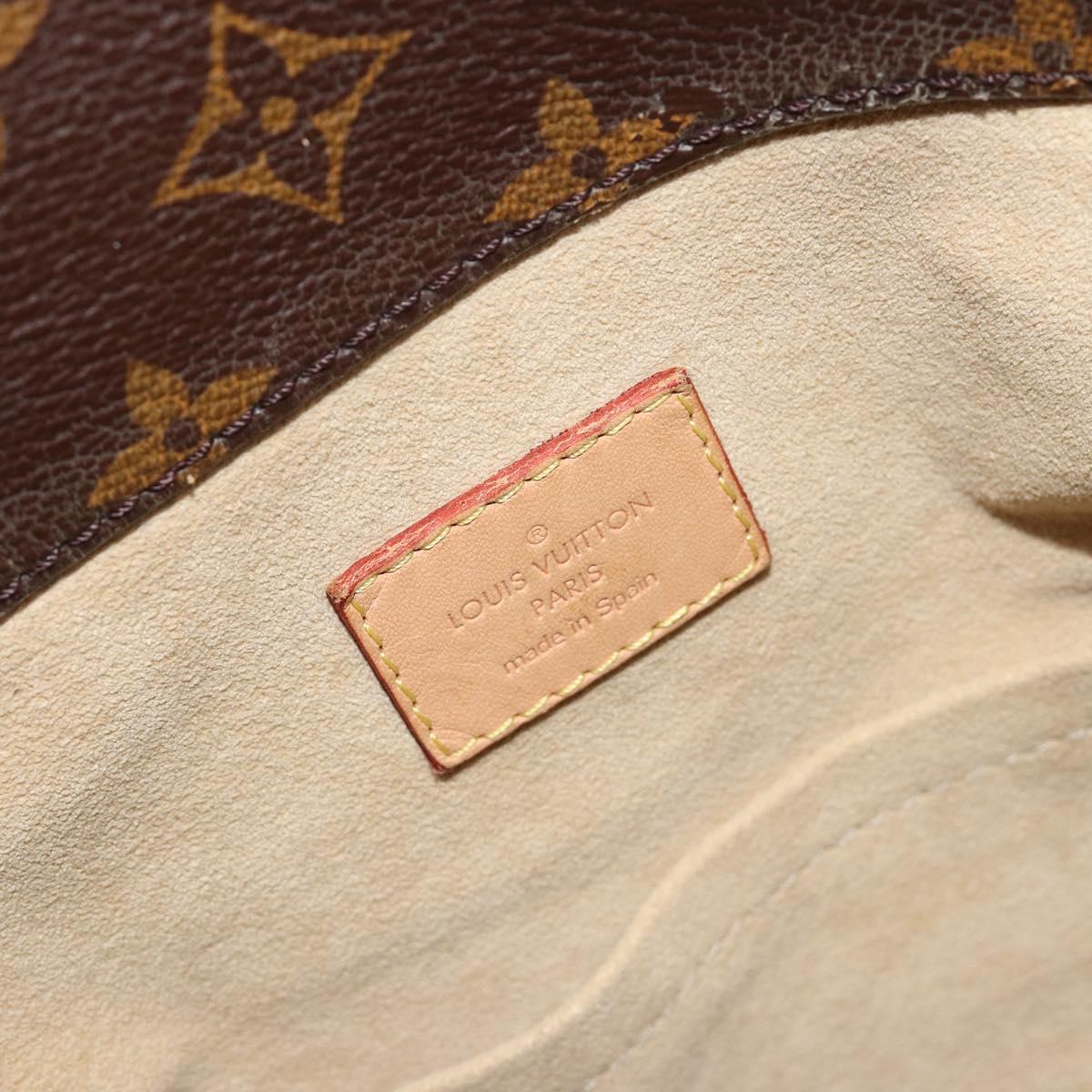 LOUIS VUITTON Monogram Artsy MM Shoulder Bag M40249 LV Auth 182629