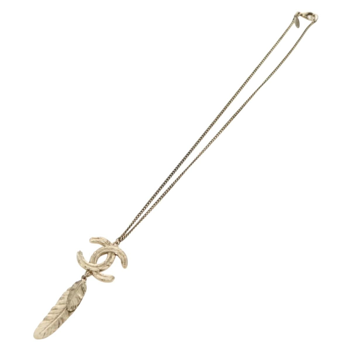 CHANEL COCO Mark Necklace metal Gold Tone CC Auth 182696M