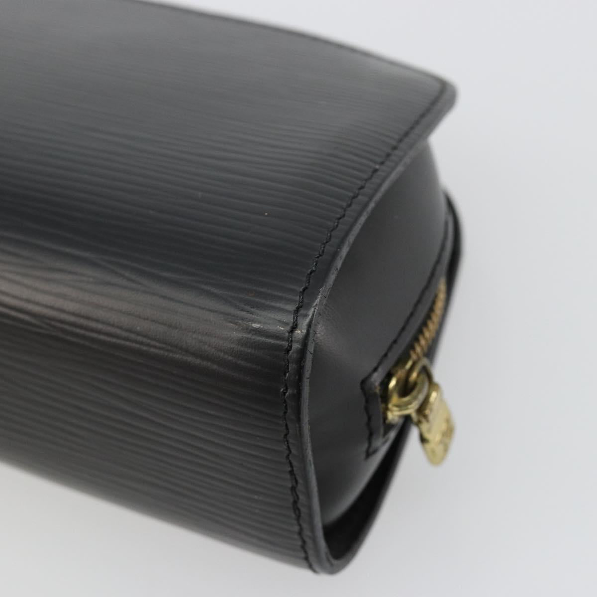 LOUIS VUITTON Epi Dauphine PM Pouch Black M48442 LV Auth 182713