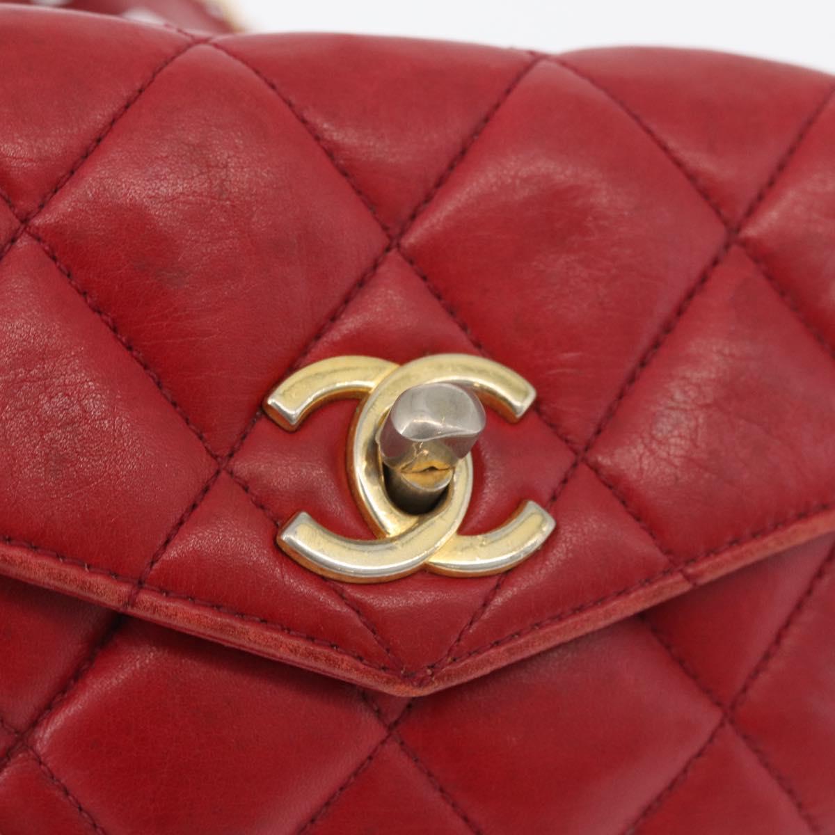 CHANEL Matelasse Waist bag Lamb Skin Red Gold CC Auth 182788