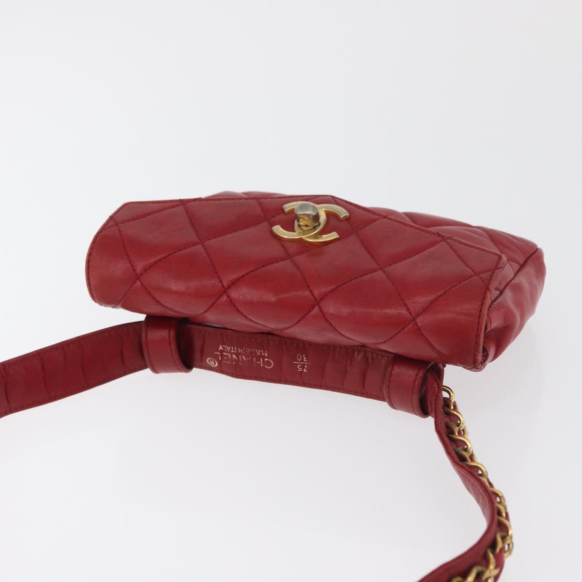 CHANEL Matelasse Waist bag Lamb Skin Red Gold CC Auth 182788