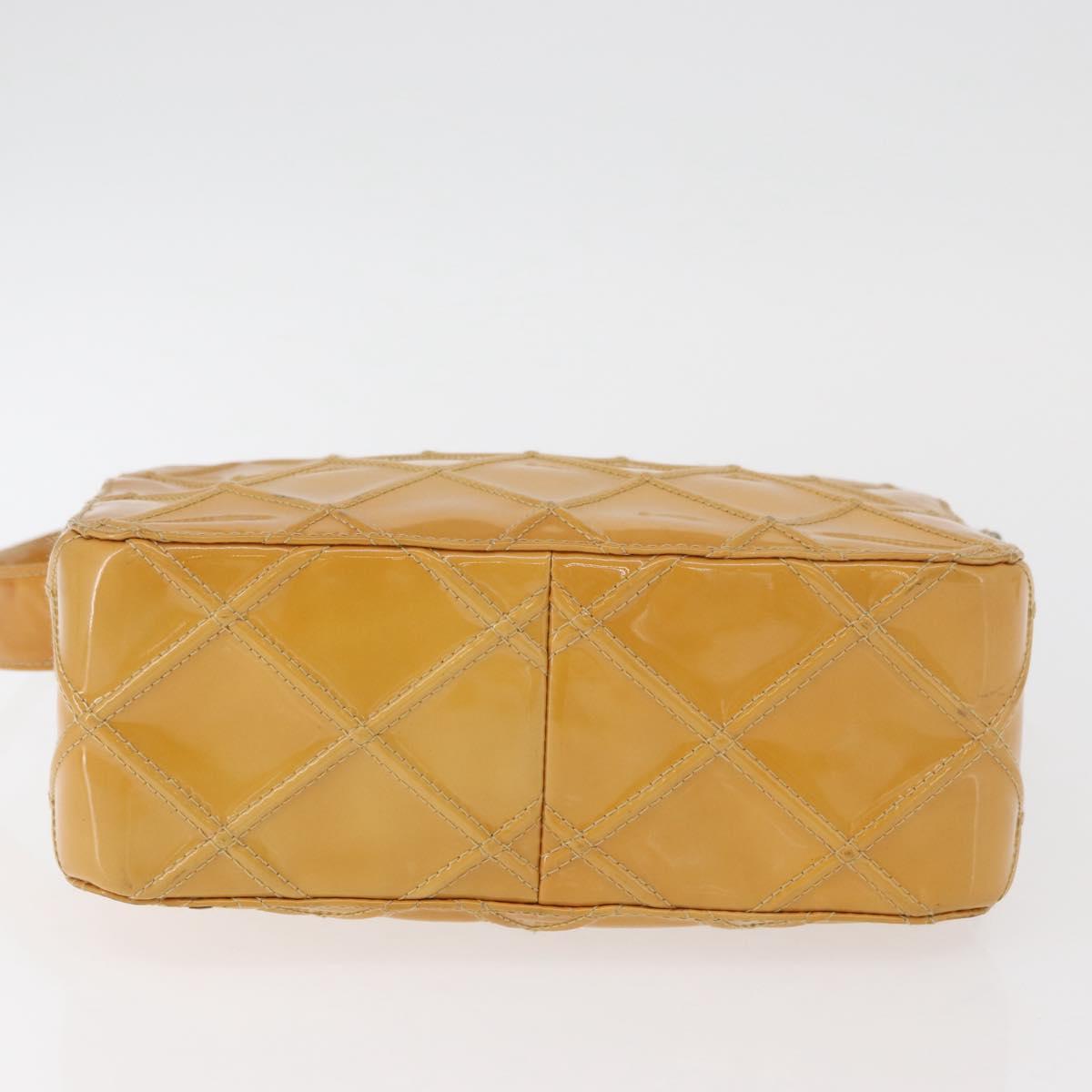 CHANEL Bicolore Shoulder Bag Patent leather Yellow CC Auth 182869A