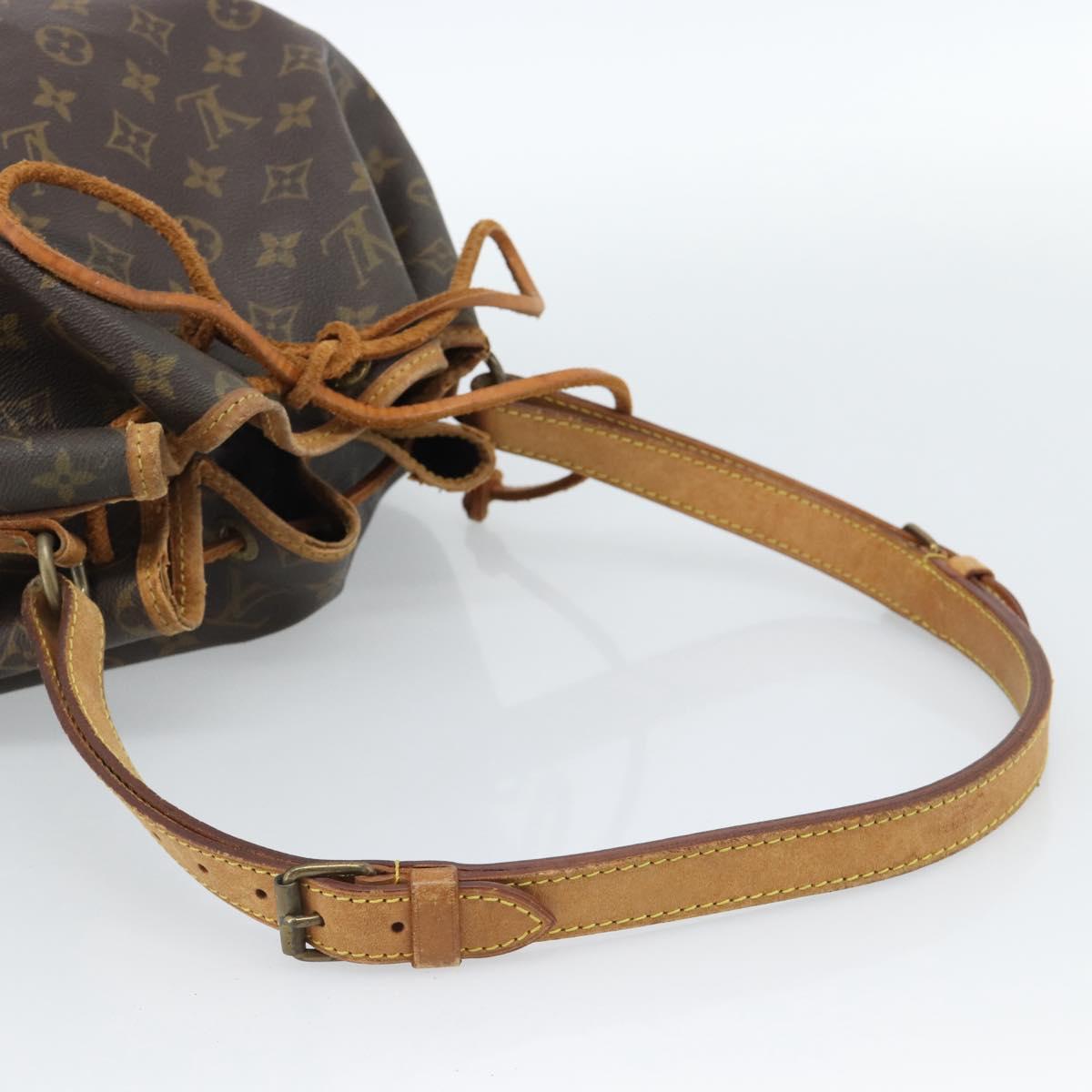 LOUIS VUITTON Monogram Noe Shoulder Bag M42224 LV Auth 182961