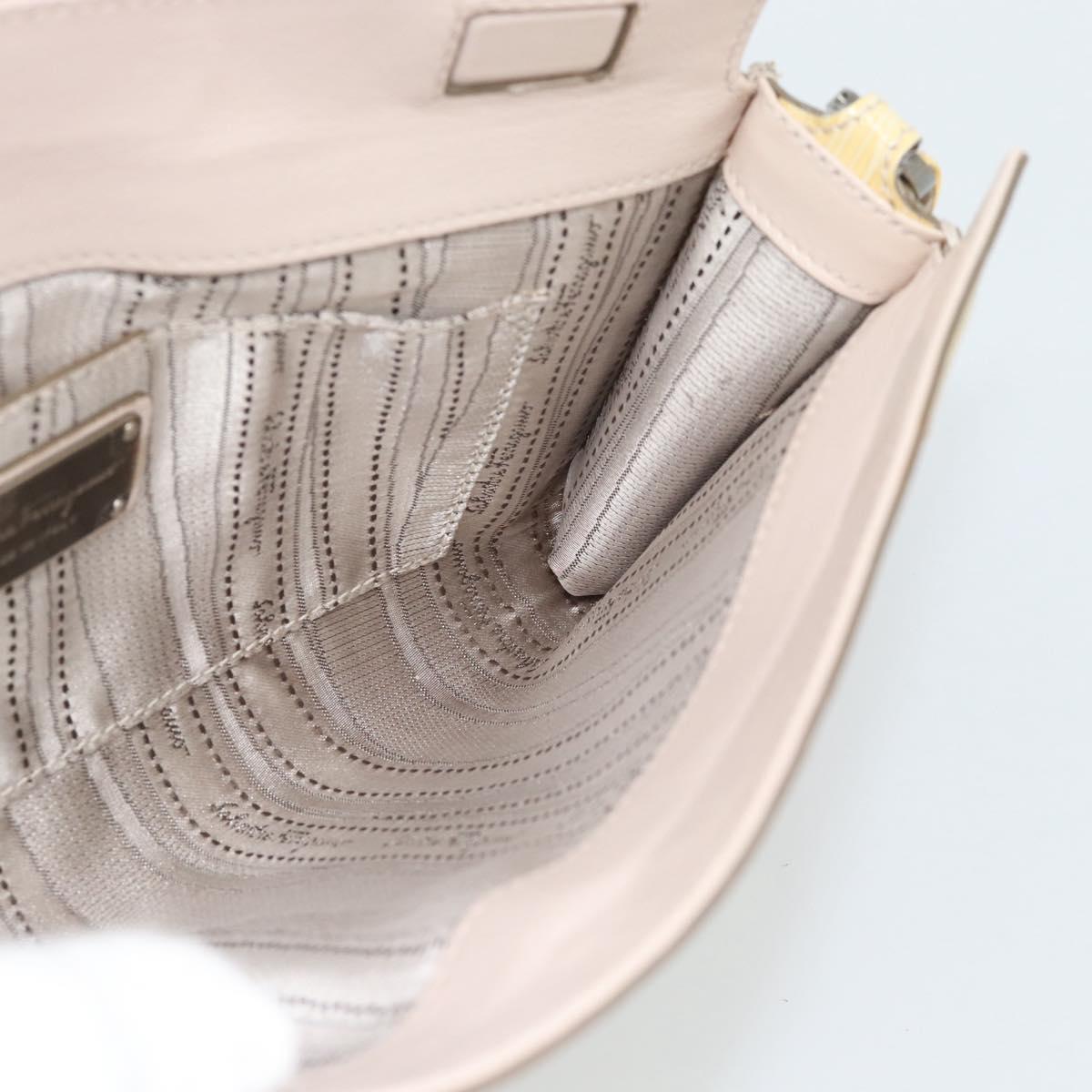 Salvatore Ferragamo Vala Chain Shoulder Bag Patent leather Ivory Auth 182995A