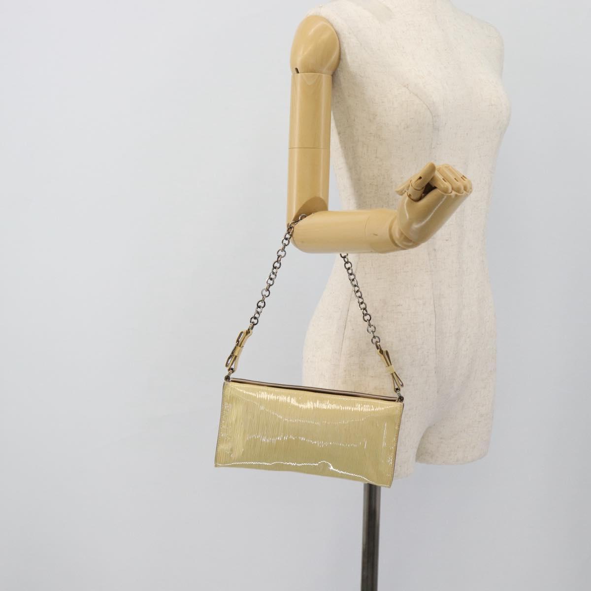 Salvatore Ferragamo Vala Chain Shoulder Bag Patent leather Ivory Auth 182995A