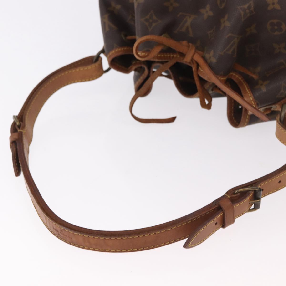 LOUIS VUITTON Monogram Petit Noe Shoulder Bag M42226 LV Auth 183336A